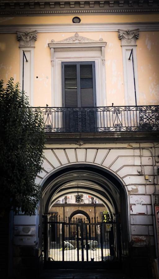 Palazzo Capece Apartman Caivano Kültér fotó