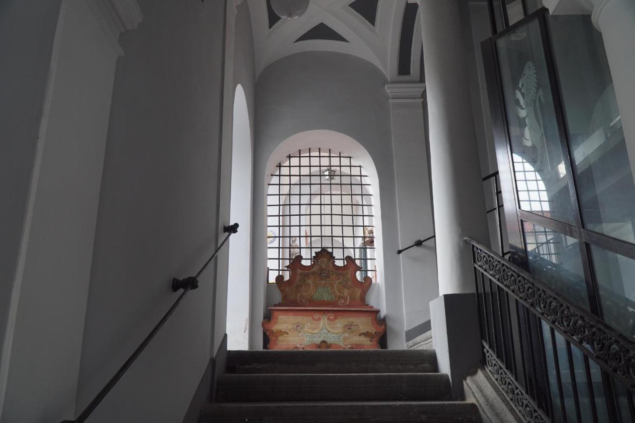 Palazzo Capece Apartman Caivano Kültér fotó