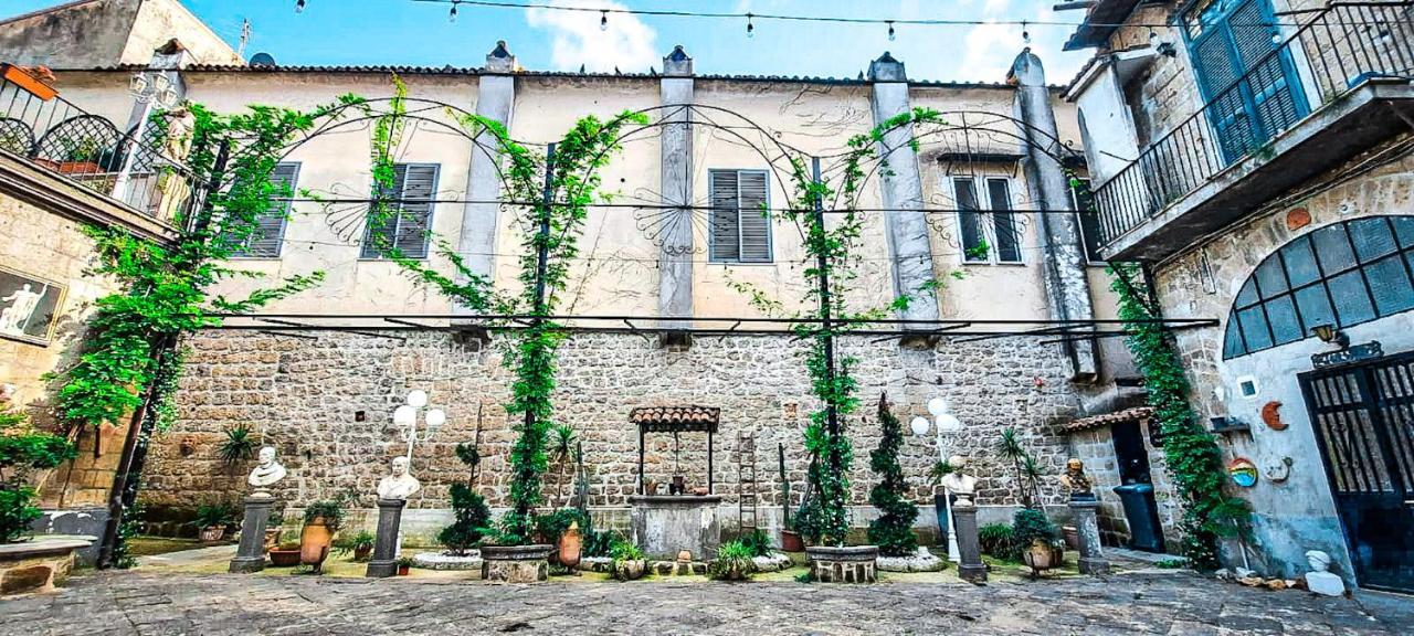 Palazzo Capece Apartman Caivano Kültér fotó