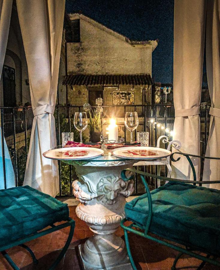 Palazzo Capece Apartman Caivano Kültér fotó